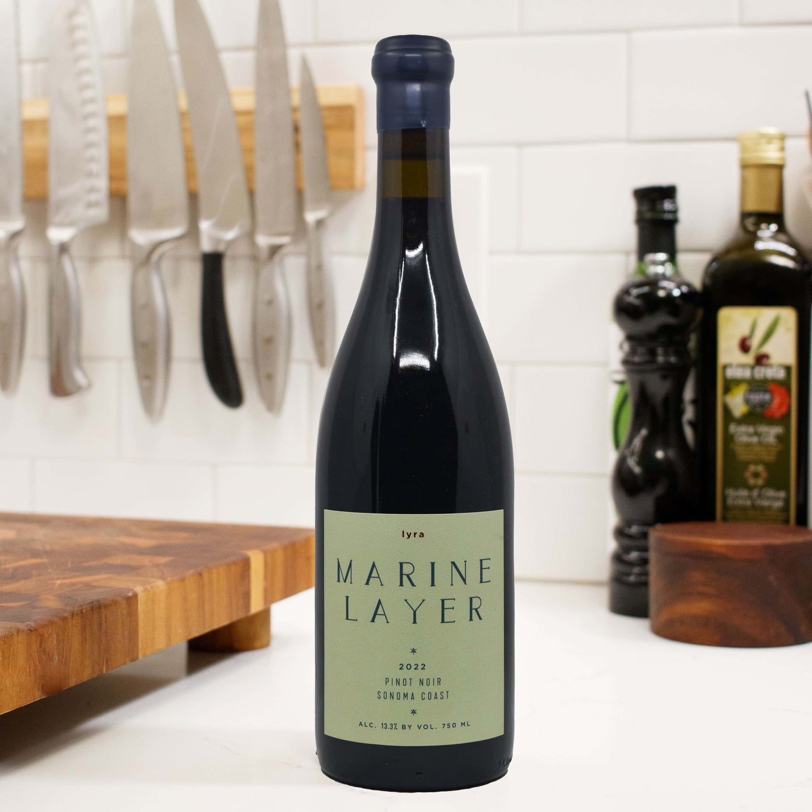Stylized image of Marine Layer Sonoma Coast Pinot Noir Lyra 2022