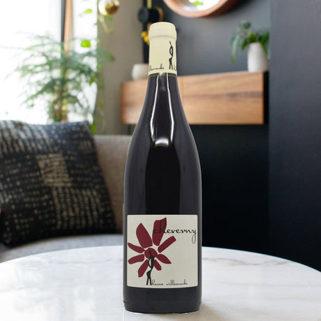 Stylized image of Herve Villemade bottle