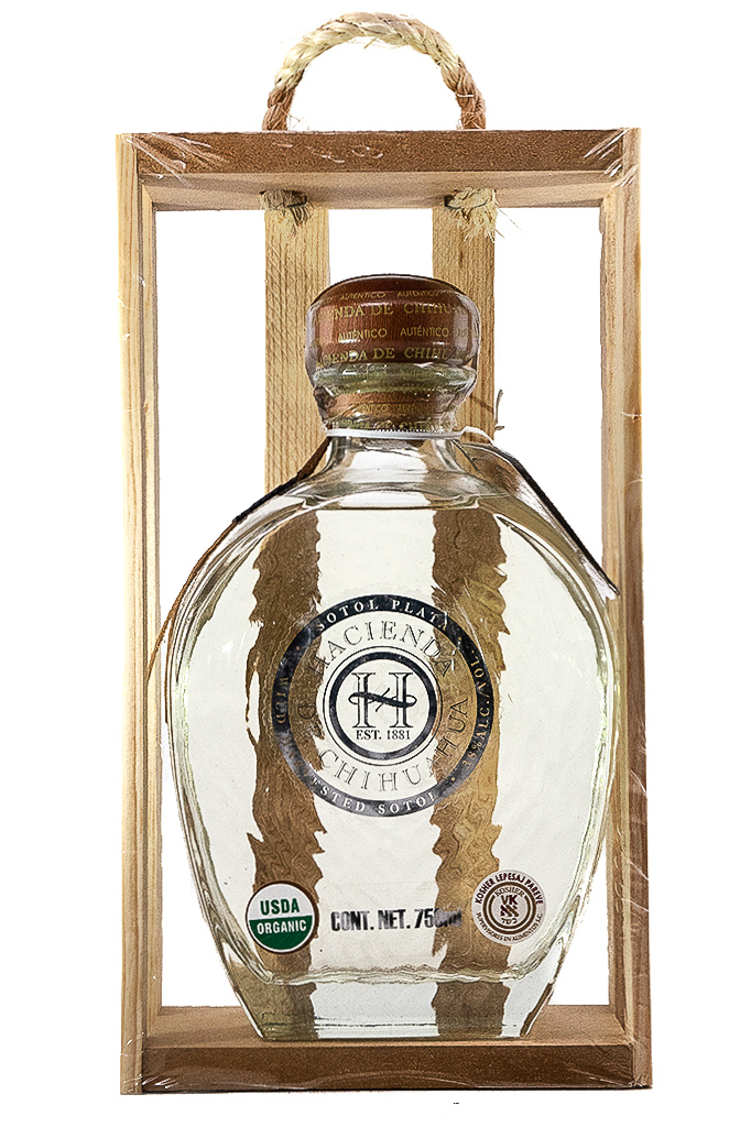 Bottle of Hacienda de Chihauaha Sotol Plata-Spirits-Flatiron SF